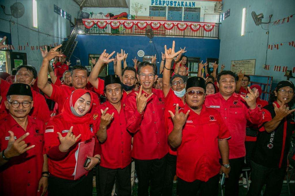 DPC PDI Perjuangan Surabaya sosialisasikan nomor urut 3 untuk Pemilu 2024. (Foto: PDI Perjuangan untuk Ngopibareng.id)