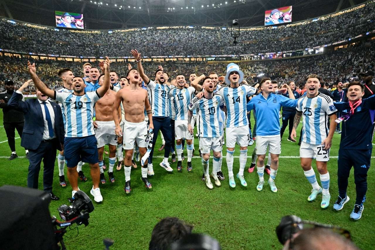 Argentina tampil sebagai jawara Piala Dunia 2022. (Foto: Twitter/@FIFAWorldCup)