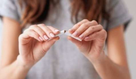 Ilustrsi Pemerintah melarang penjualan rokok eceran untuk mencegah remaja merokok ( foto: Ersip EMC )