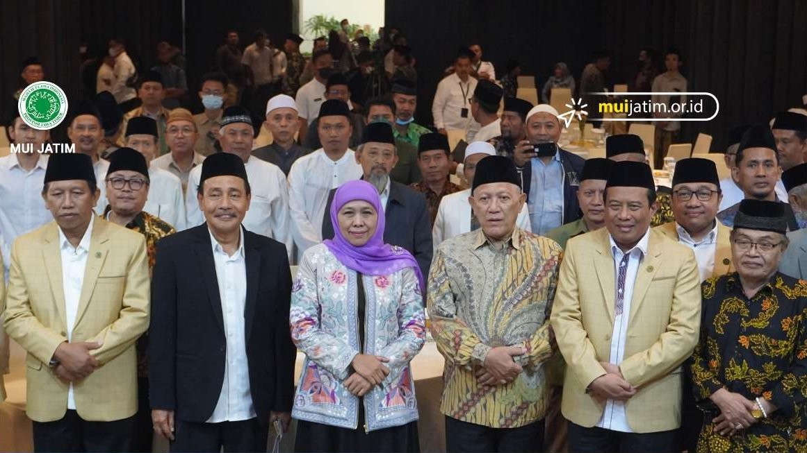 Majelis Ulama Indonesia (MUI) Jawa Timur menggelar Evaluasi dan Anugerah Kinerja MUI se-Jawa Timur 2022. Kegiatan ini merupakan tindak lanjut dari proses akreditasi MUI Jawa Timur. (Foto:hmas mui-jatim)