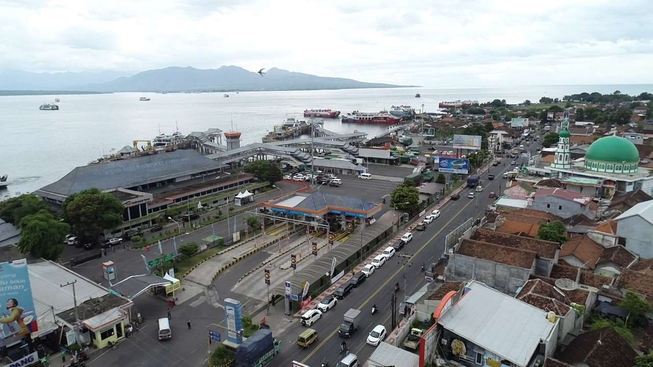 Pelabuhan Ketapang dilihat dari udara. (Foto: Dewa for Ngopibareng.id)
