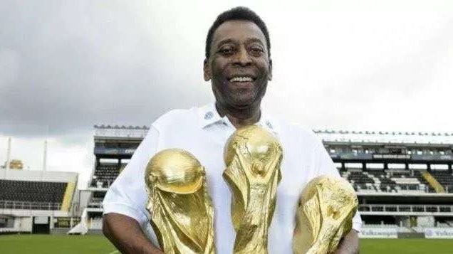 Legenda Timnas Brasil, Pele meninggal dunia di usia 82 tahun. (Foto: Twitter @pele)