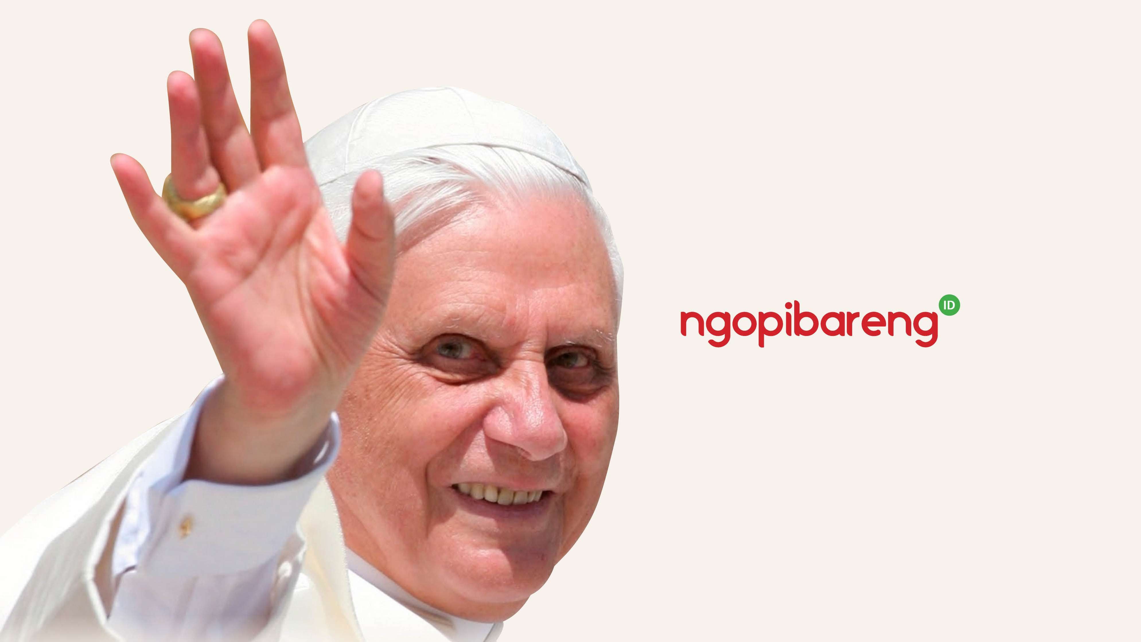 Paus Benediktus XVI dimakamkan di Basilika Santo Petrus, Kamis 5 Januari 2023. (Ilustrasi: Fa Vidhi/Ngopibareng.id)