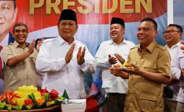 Ketua Umum DPPP Partai Gerindra Prabowo Subianto meresmikan kantor pemangan Pemilu dan pilpres Gerindra (Foto: Asmanu Sudharso/Ngopibareng.id )