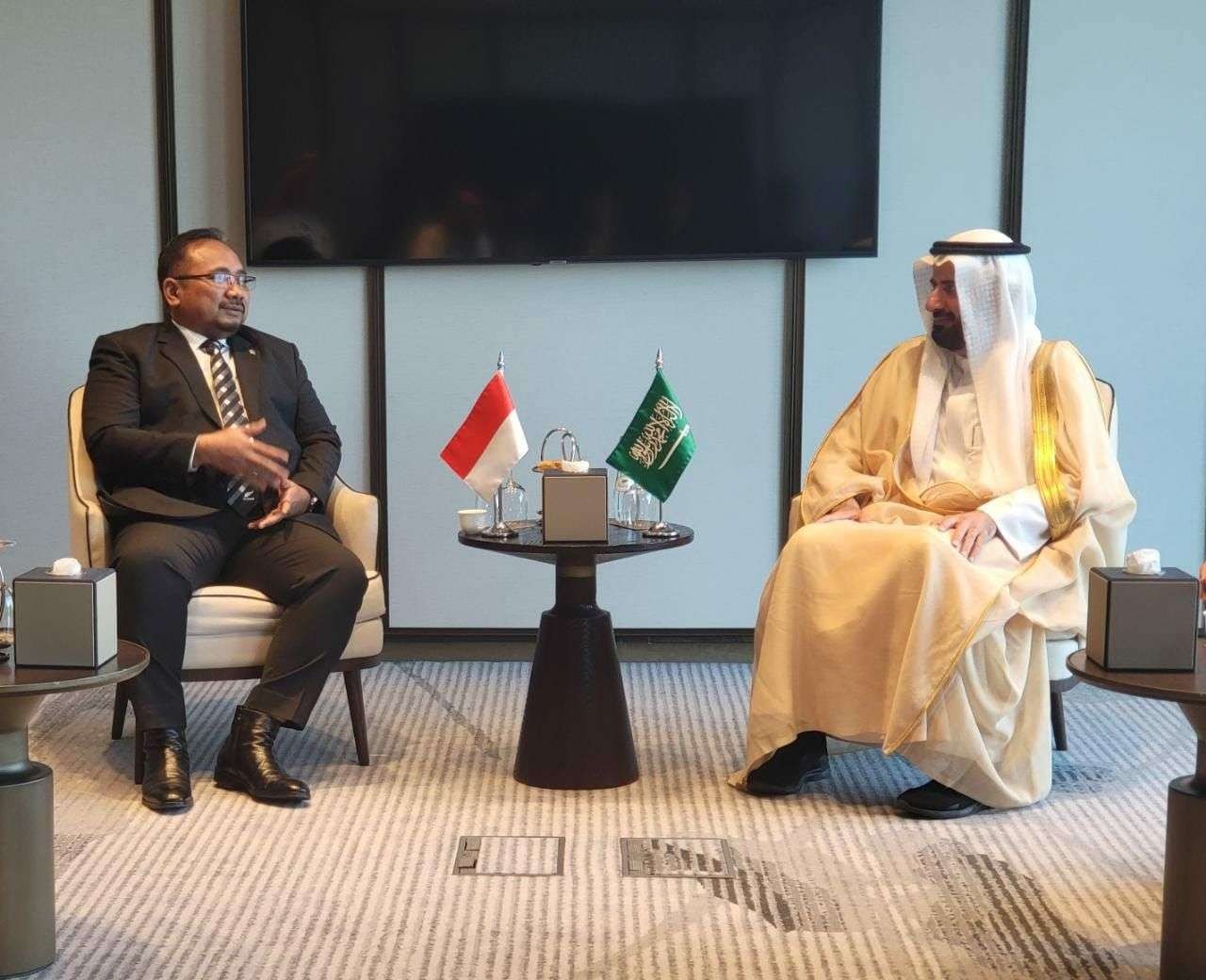 Menteri Agama Yaqut Cholil Qoumas menegaskan telah membuat kesepakatan haji dengan Menteri Haji Umrah Arab Saudi Tawfiq F Al Rabiah di Jeddah. (Foto: Dok.Humas)