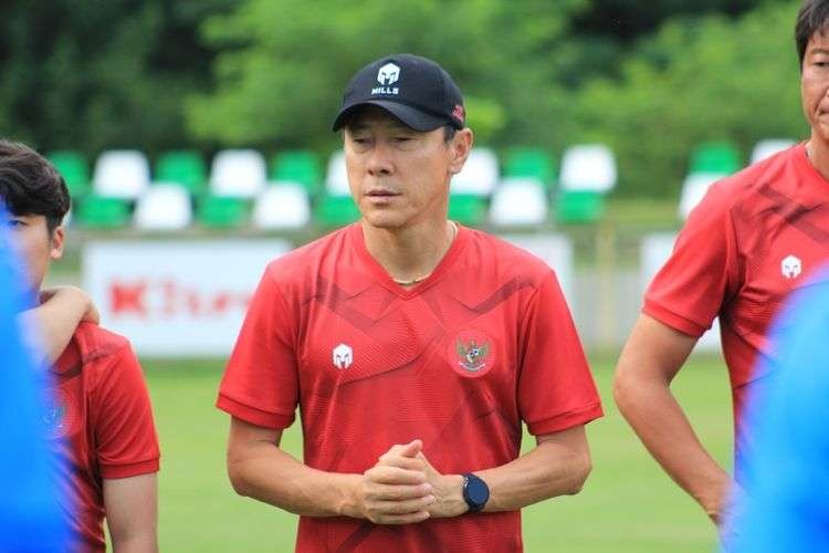 Pelatih Timnas Indonesia Shin Tae-yong menegaskan skuadnya mengincar kemenangan atas Vietnam pada leg kedua semifinal Piala AFF 2022. (Foto: Ant)
