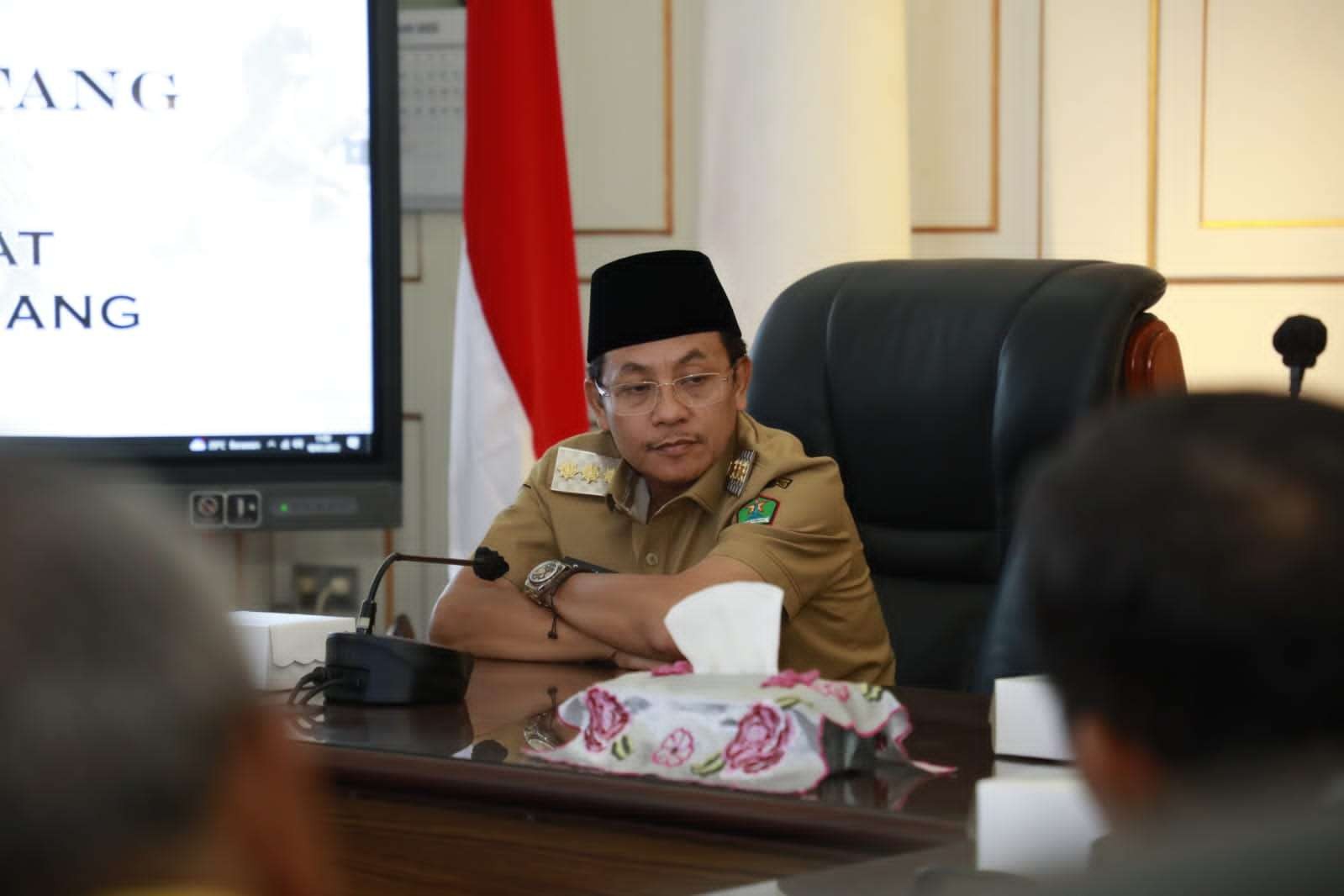 Walikota Malang, Sutiaji saat berada di Ruang Rapat Balaikota Malang (Foto: Humas Pemkot Malang)