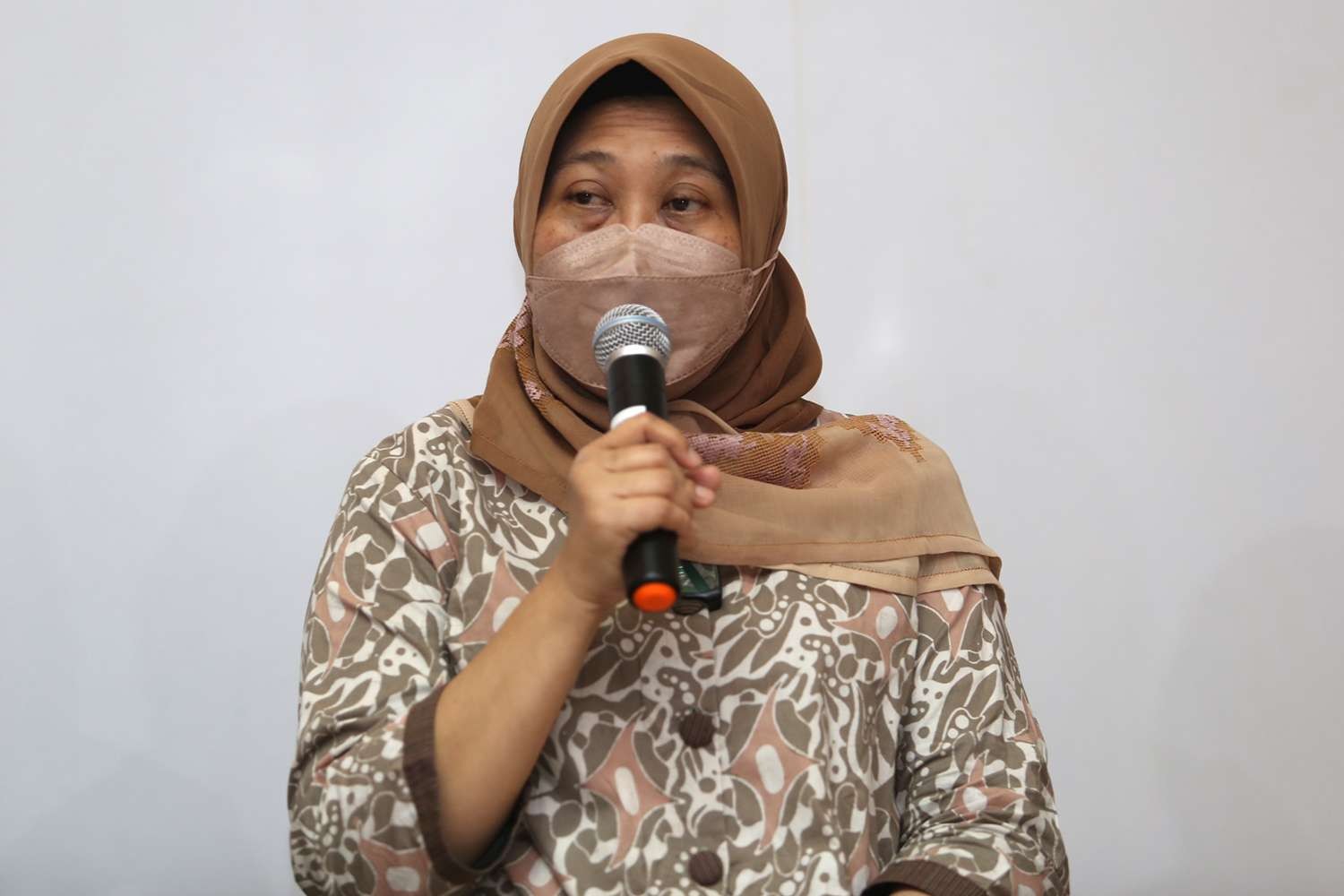 Kepala Dinkes Kota Surabaya, Nanik Sukristina saat menyampaikan himbauan pencegahan DBD. (Foto: Humas Pemkot Surabaya)