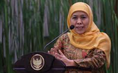 Gubernur Jawa Timur, Khofifah Indar Parawansa menghadiri Rapat Koordinasi Nasional (Rakornas) Forkopimda 2023 di Jakarta. (foto: sra)