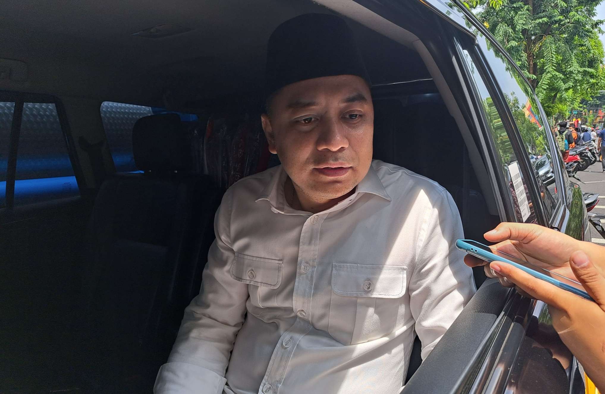 Walikota Surabaya, Eri Cahyadi saat ditemui Jumat, 20 Januari 2023. (Foto: Pita Sari/Ngopibareng.id)