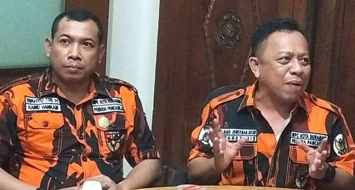 Sekretaris MPC Pemuda Pancasila Kota Surabaya, Baso Juherman (kanan). (Foto: dok. Pribadi)