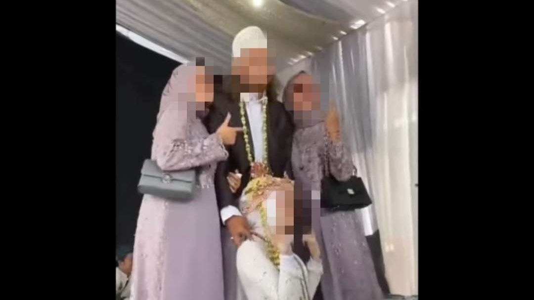 Viral video di TikTok dengan narasi "Pernikahan ketiga suami ditemani kedua istrinya". (Foto: Instagram)