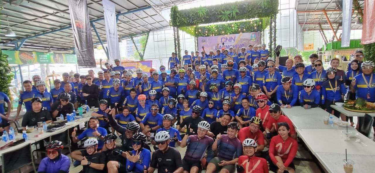 Launching komunitas gowes Cycling Network Nusantara (CNN) di Food Fest Pakuwon City Surabaya. (Foto: Istimewa)
