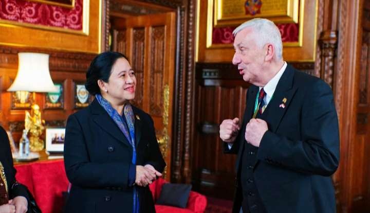Puan Maharani dan Sir Lindsay Hoyle menyampaikan perlunya kerja sama pertahanan antara Indonesia dan Inggris. (Foto: Media Puan)