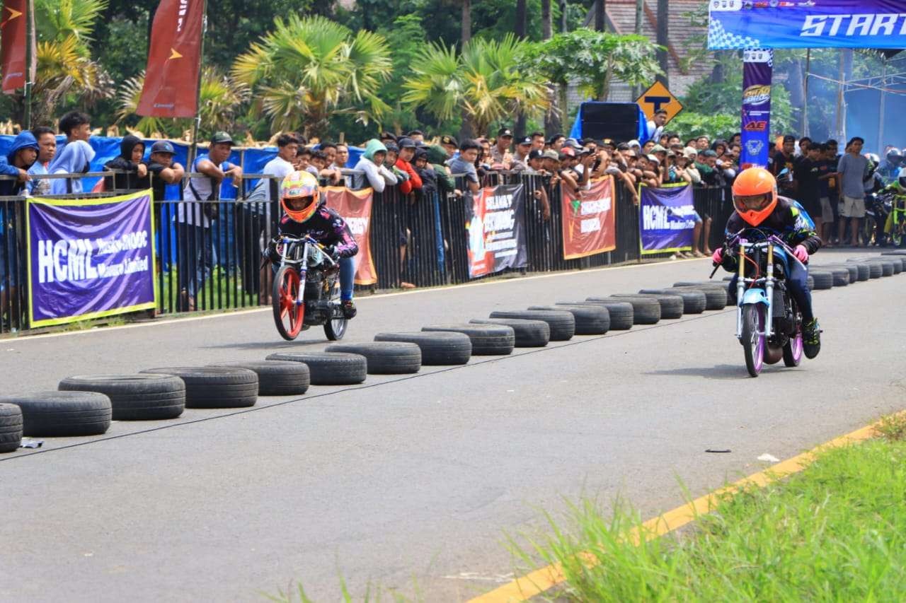 Event Tuban Drag Bike Open Championship 2023 yang digelar di Jalan KH. Abdul Wahab Hasbullah (dok. Polres Tuban)