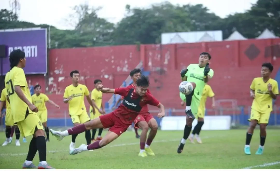 Persik Kediri terus mematangkan mental dan teknik pemain jelang menghadapi Bali United. (Foto: Media Officer)