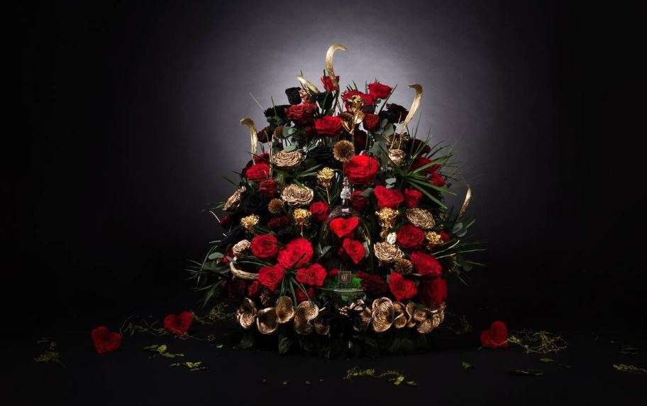 The Cullinan Bouquet dihiasi berlian. (Foto: Evening Standard)