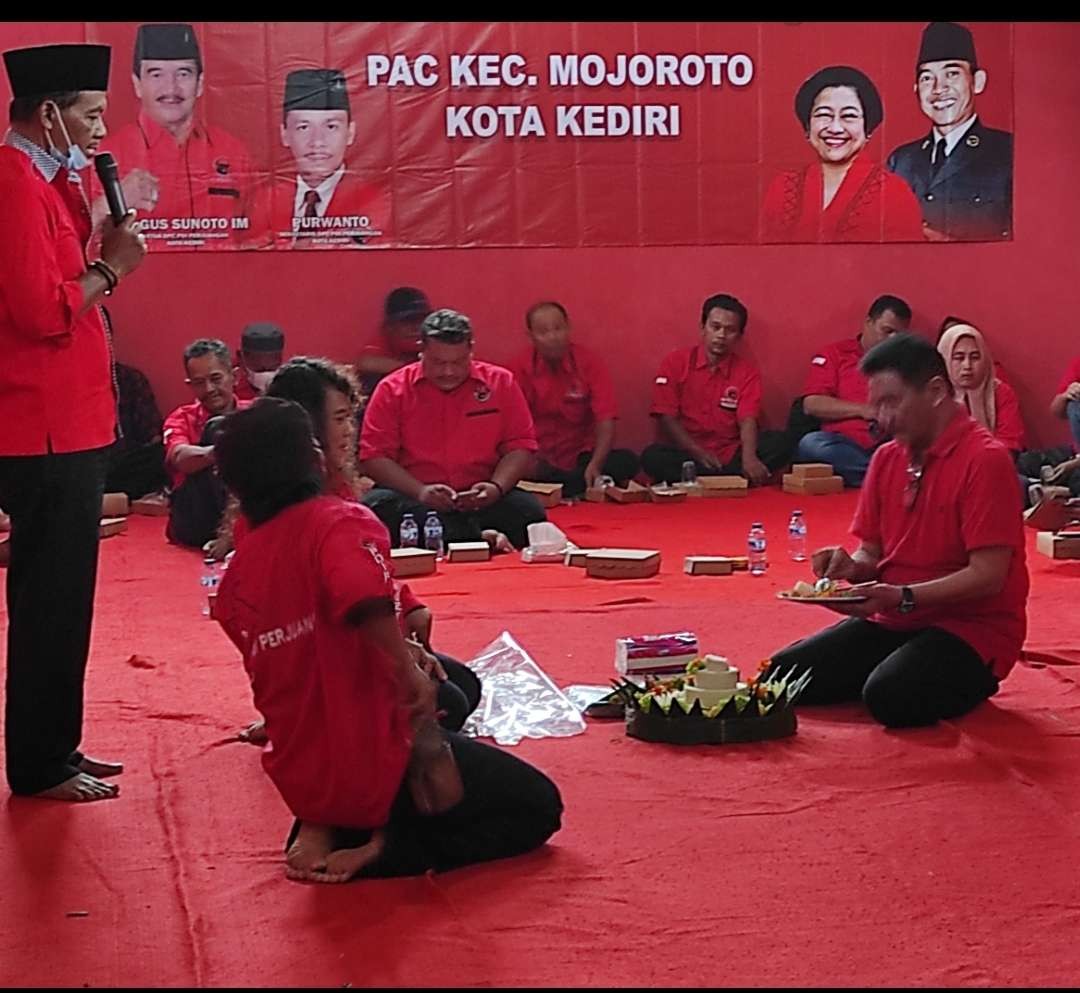 DPC PDI - Perjuangan Kota Kediri Gelar Rapat Konsolidasi Menangkan Pemilu 2024 (Fendi Lesmana/ngopibareng.id)