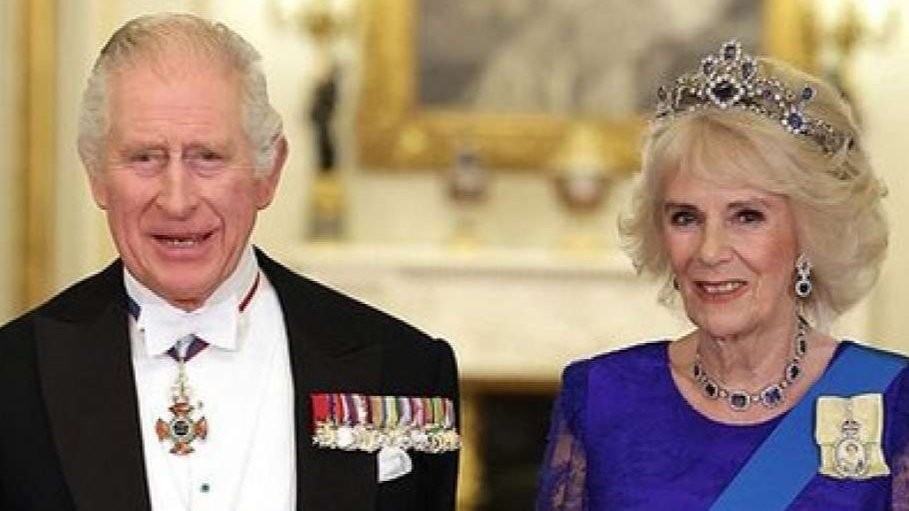 Raja Charles dan Permaisuri Camilla akan cetak rekor saat penobatan pada 6 Mei 2023. (Foto: Getty Images)