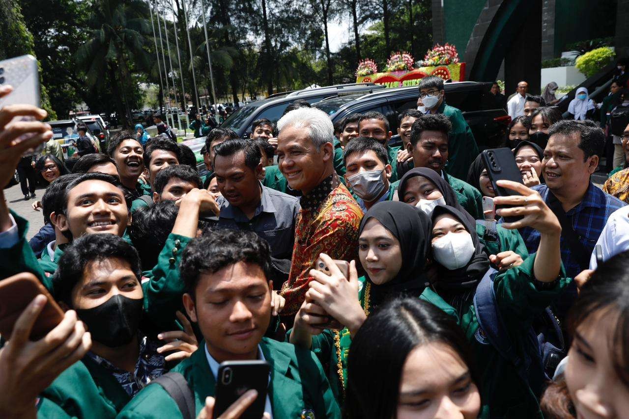 Gubernur Jawa Tengah, Ganjar Pranowo menilai penundaan Pemilu hasil keputusan PN Jakpus, usai mengabulkan seluruh gugatan perdata Partai PRIMA. (Foto: Pemprov Jateng)
