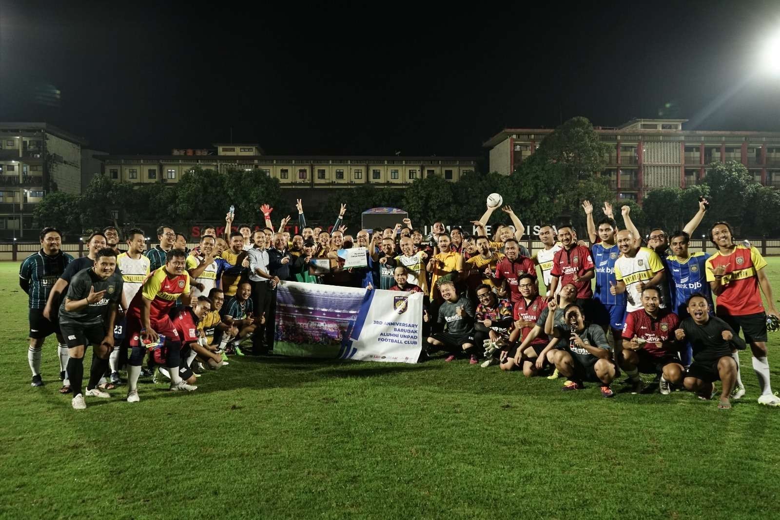 BALAD FC menggelar pertandingan amal (charity match) yang diikuti oleh seluruh anggotanya, pada Rabu 1 Maret 2023 di Stadion Perguruan Tinggi Ilmu Kepolisian (PTIK), Jakarta Selatan. (Foto: istimewa)