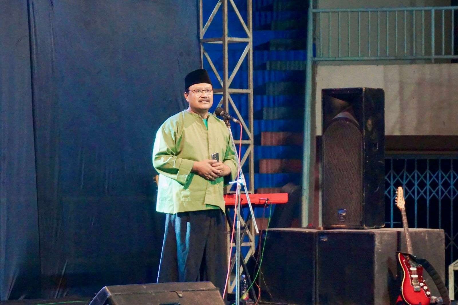Walikota Pasuruan Saifullah Yusuf (Gus Ipul) memberikan sambutan dalam sosialisasi Dapil dan alokasi kursi DPRD setempat. (Foto: Diskominfo Kota Pasuruan)