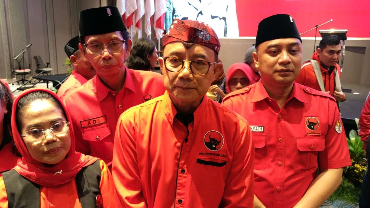 Plh Ketua DPD PDI Perjuangan Jatim, Budi Sulistyono usai Konsolidasi Akbar di Surabaya, Minggu 12 Maret 2023. (Foto: Fariz Yarbo/Ngopibareng.id)
