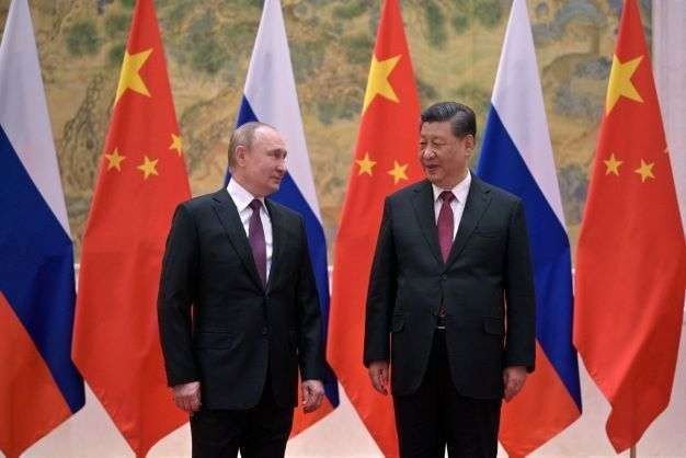 Presiden Rusia Vladimir Putin dan Pemimpin Tiongkok Xi Jinping. (Foto: afp)