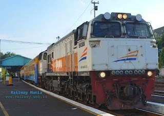 Kereta Rel Diesel (KRD) kerap disebut kereta murah untuk jalur Bojonegoro-Surabaya. (Foto: dok PT KAI)