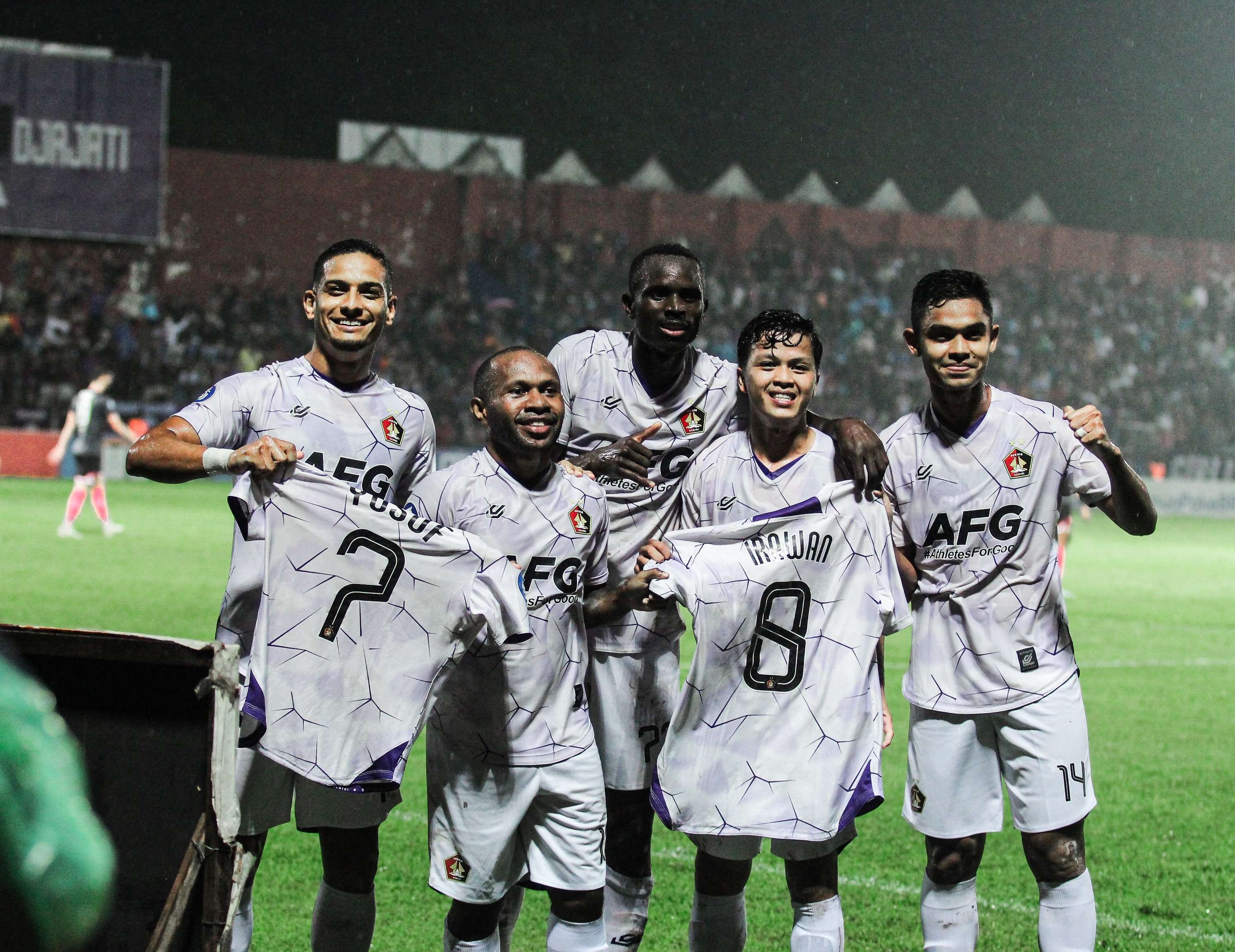 Tim Persik Kediri berhasil menekuk tim tamu, Persita Tangerang dengan skor 3-1 dalam laga tunda Pekan 18 Liga 1 2022/2023 yang digelar di Stadion Brawijaya, Kota Kediri. (Foto: Media Official Persik)