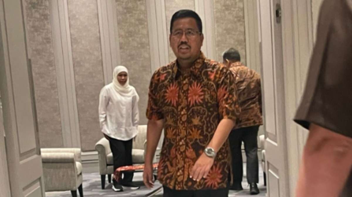 Ketua DPD Gerindra Jatim Anwar Sadad saar mendampingi Sekjen Gerindra Ahmad Muzani menemui Gubernur Jatim Khofifah Indar Parawansa di Surabaya, Senin 3 April 2023. (Foto: Ist)