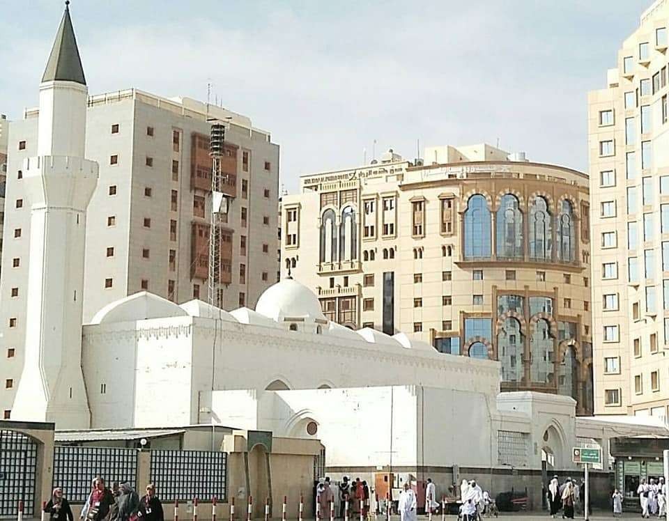 Masjid Ali bin Abi Thalib di Madinah. (Foto: travellers)