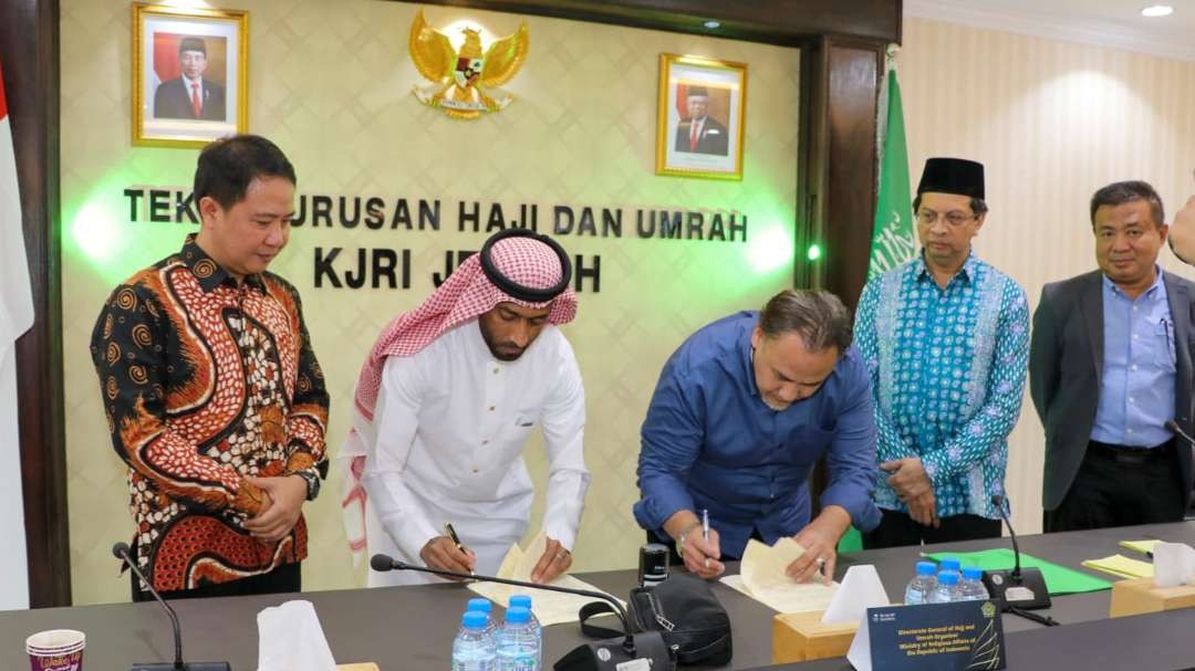 Penandatanganan kontrak kerjasama layanan katering jamaah haji Indonesia. (Foto: Dok Kemenag)