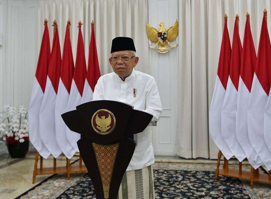 Wapres Ma'ruf Amin melaksanakan ibadah salat Idul Fitri di Masjid Istiqlal Jakarta, Sabtu 22 April 2023. (Foto: Instagram @kyai_maruf)