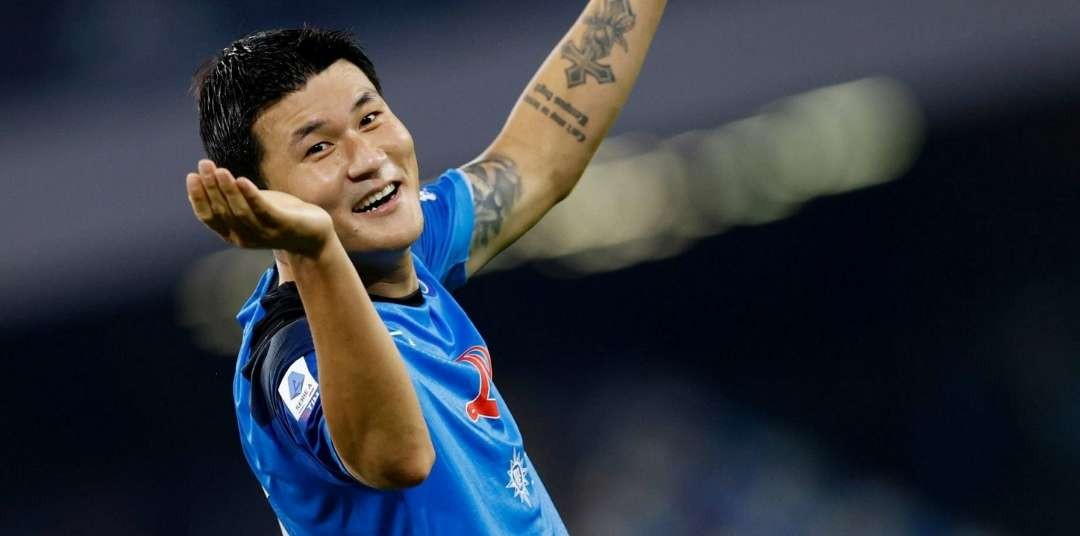 Kim Min-jae menjadi incaran klub-klub besar Premier League setelah tampil impresif bersama Napoli musim ini. (Foto: Twitter/@KimMinJae_3)