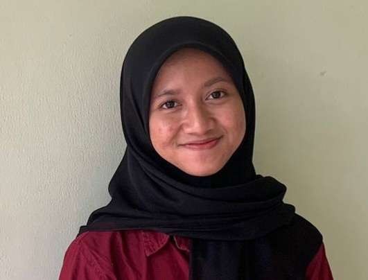 Mahasiswa Universitas Nahdlatul Ulama Surabaya (Unusa), Amrina Rosyadah dari Prodi D 4 Kesehatan dan Keselamatan Kerja (K3) raih beasiswa ke Hungaria. (Foto: Dok Unusa).