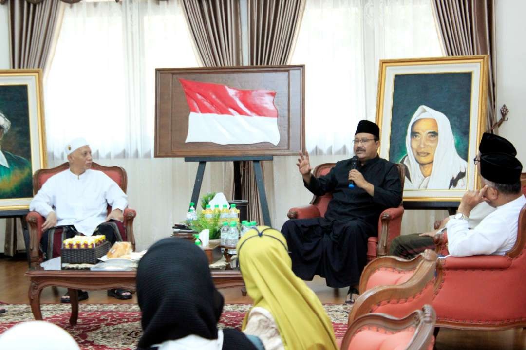 Walikota Pasuruan Saifullah Yusuf menerima kunjungan silaturahmi jajaran pengurus PCNU Kota Pasuruan pada Jumat, 28 April 2023. (Foto: ist)