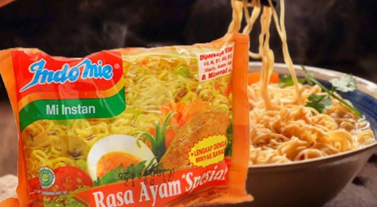 Produk mi instan merek Indomie rasa Ayam Spesial yang beredar di Indonesia aman. (Foto: Istimewa)