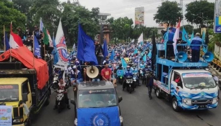 Polisi sebut sejumlah titik rawan kemacetan di Surabaya saat peringatan Hari Buruh atau May Day (Foto: Andhi Dwi/Ngopibareng.id)