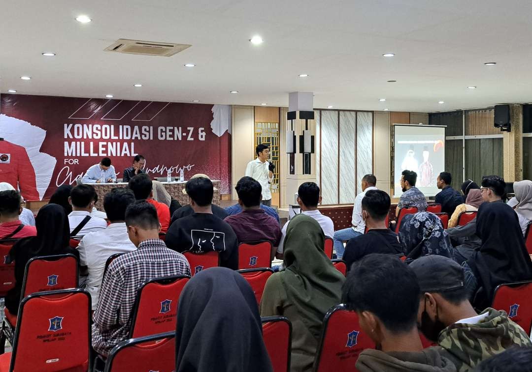 Konsolidasi Gen-Z dan milenial Surabaya untuk dukung Ganjar Pranowo. (Foto: Pita Sari/Ngopibareng.id)