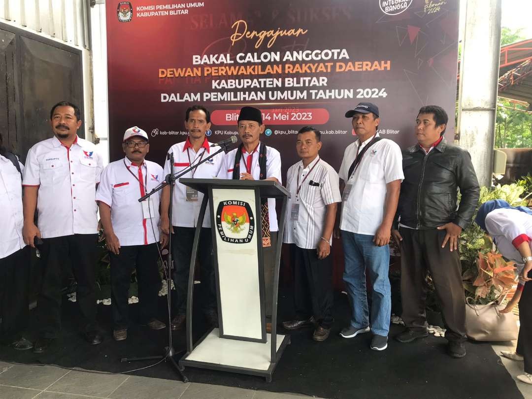 Ketua Perindo Kabupaten Blitar, Edi Muklison siap berjuang di Pileg 2024. (Foto: Choirul Anam/Ngopibareng.id)