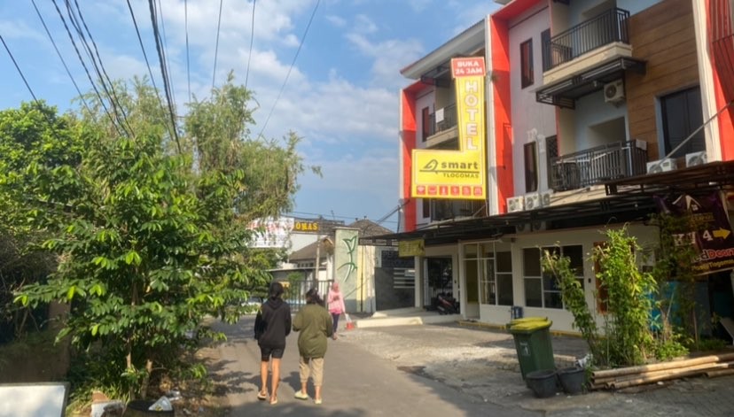 Penginapan di Tlogomas, Kota Malang yang diduga menjadi lokasi prostitusi online. (Foto: Lalu Theo/Ngopibareng.id)