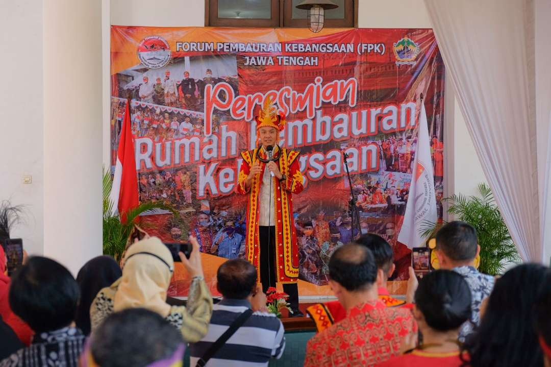 Gubernur Jawa Tengah Ganjar Pranowo menghadiri acara peresmian Rumah Pembauran Kebangsaan di Semarang. (Foto: Dok Jateng)