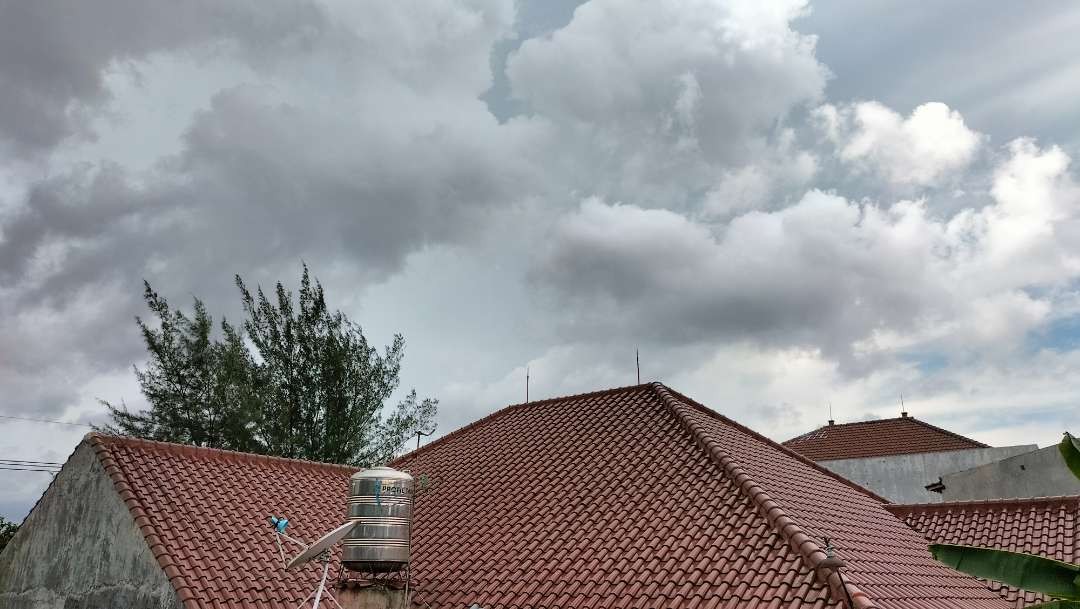Prakiraan cuaca untuk wilayah Jawa Timur didominasi cerah dan cerah berawan. (Foto: Istimewa)
