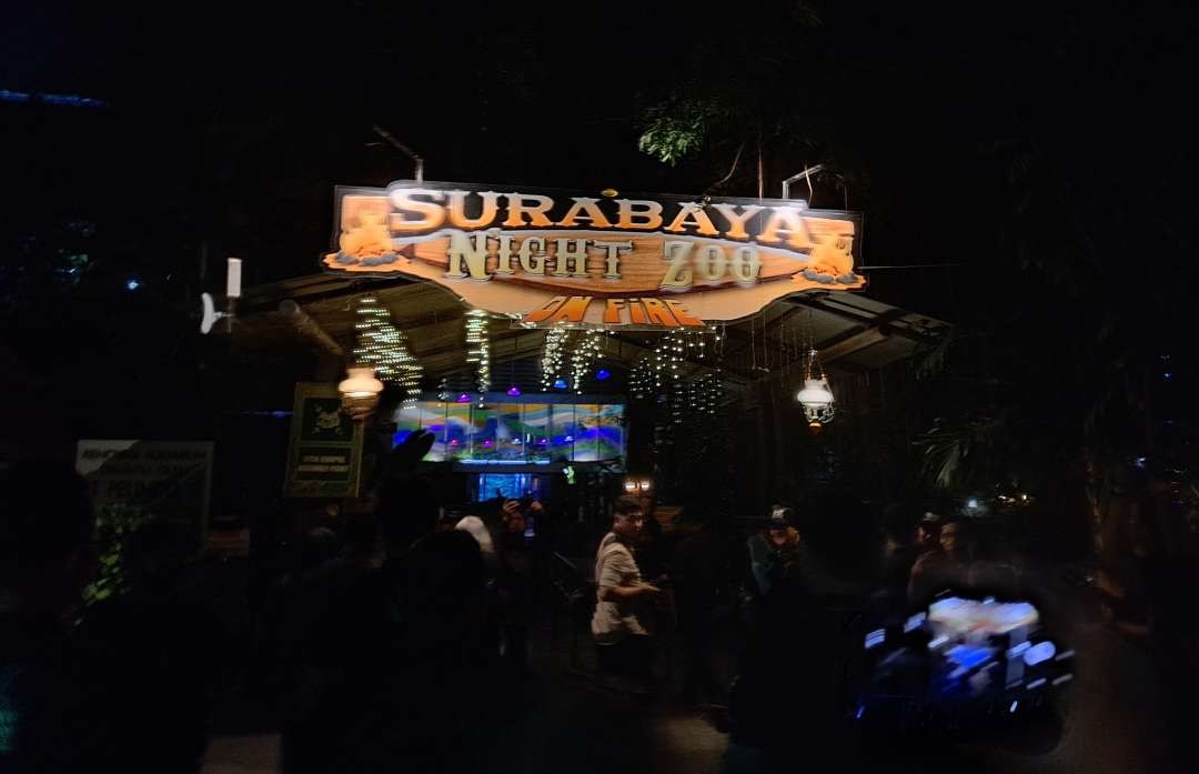 Surabaya Night Zoo KBS akan dibuka Juni 2023. Masa percobaan, Minggu 21 Mei malam. (Foto: Pita Sari/Ngopibareng.id)