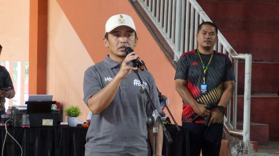 Wakil Walikota Pasuruan Adi Wibowo, (Mas Adi) secara resmi membuka turnamen antar perusahaan se-Kota Pasuruan. (Foto: Humas Pemkot Pasuruan)