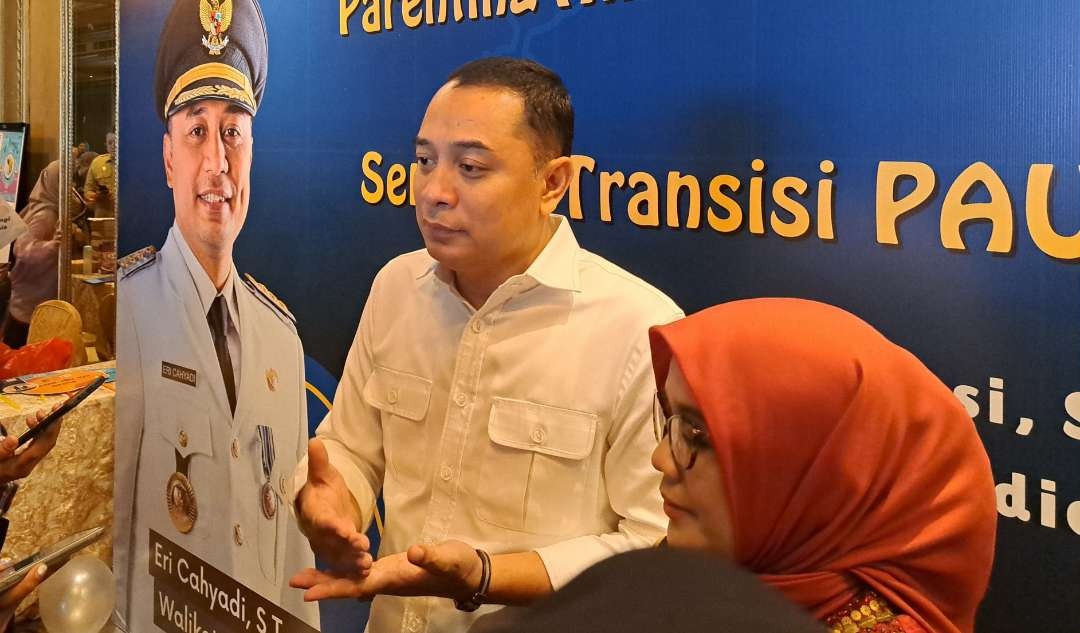 Walikota Surabaya, Eri Cahyadi, saat ditemui di acara "Parenting Akbar Puspaga". (Foto: Pita Sari/Ngopibareng.id)