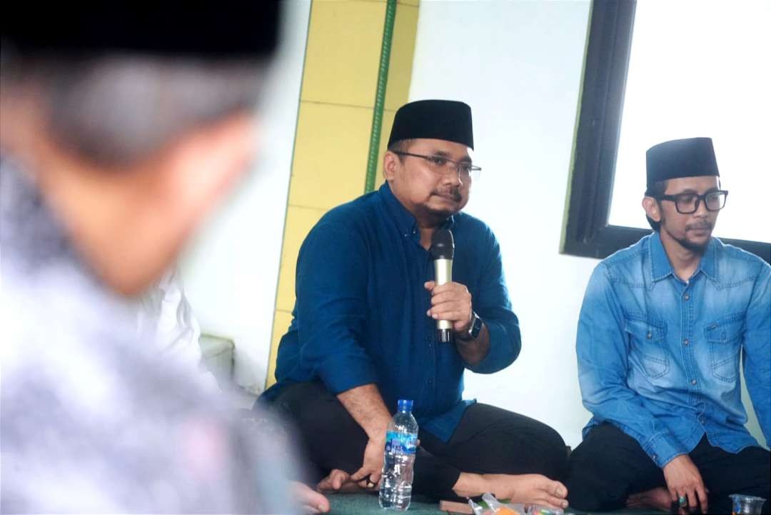 Menteri Agama (Menag) Yaqut Cholil bertemu para kiai muda se-Jawa di Pondok Pesantren Al Hikamussalafiyah Cipulus, Wanayasa, Purwakarta. (Foto: Humas Kemenag)