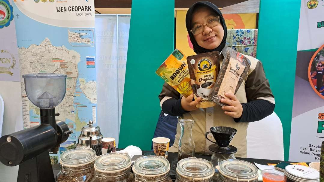 Salah satu IKM kopi dari Bondowoso, yang mengikuti acara Internasional Trade Festival untuk tingkatkan nilai ekspor. (Foto: Pita Sari/Ngopibareng.id)