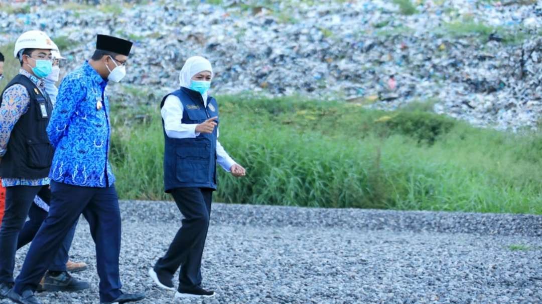 Gubernur Jawa Timur, Khofifah Indar Parawansa mengajak kurangi sampah plastik. (Foto: Istimewa)